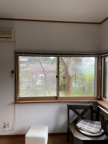 【先進的窓リノベ事業対象】補助金を活用して窓からの寒さ対策に内窓プラマードUを取付ました。(霧島市K様邸)